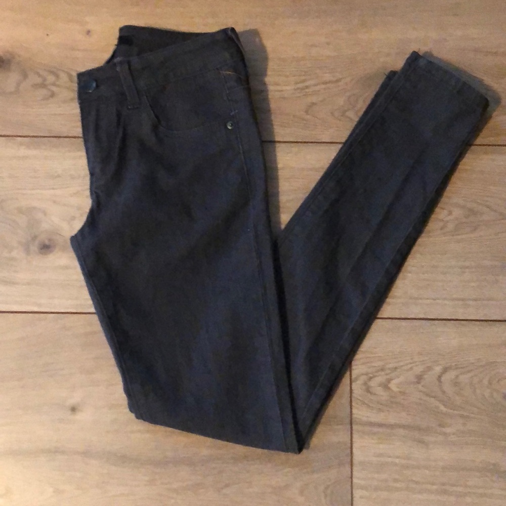Forever 21 super skinny dark grey jeans size 25/0